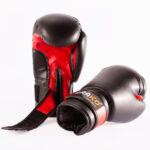 Drako Youth Vinyl Boxing Gloves - Image 4