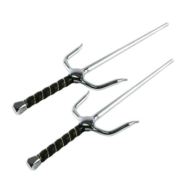 wacoku-sai-octagon-750 Wacoku Octagon Pommel Chrome Sai - Image 1
