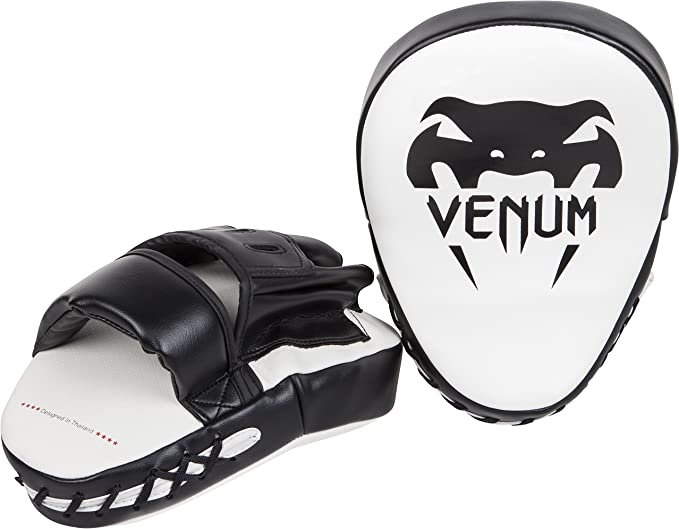 Venum Light Focus Mitts Venum Light Focus Mitts